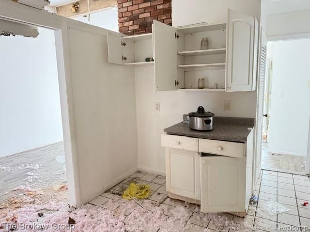 1814 Penbrook Lane, Flint, MI 48507