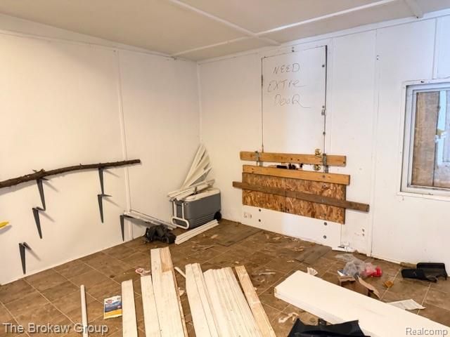 1814 Penbrook Lane, Flint, MI 48507