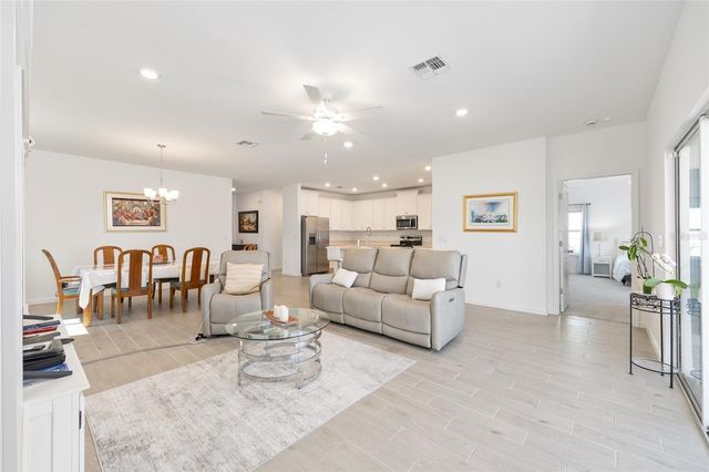 7549 SW 77TH AVENUE, Ocala, FL 34481