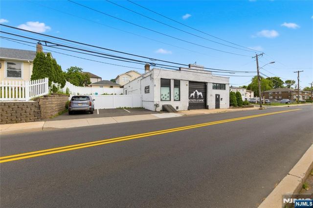 288 River Road, North Arlington, NJ 07031