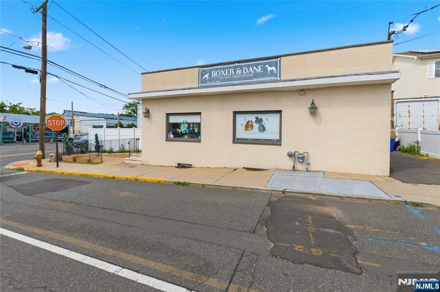288 River Road, North Arlington, NJ 07031