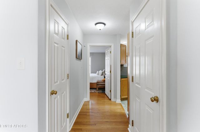 2217 E Emory Rd, Knoxville, TN 37938