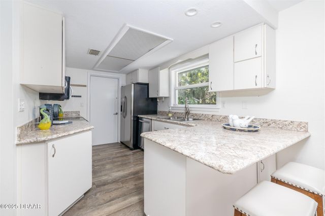 126 Knollwood Circle, Ormond Beach, FL 32174