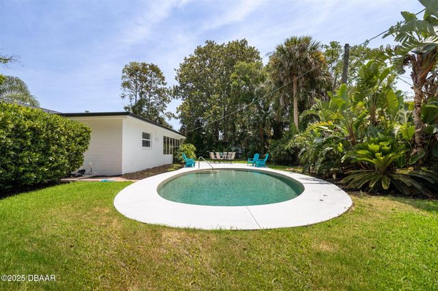 126 Knollwood Circle, Ormond Beach, FL 32174
