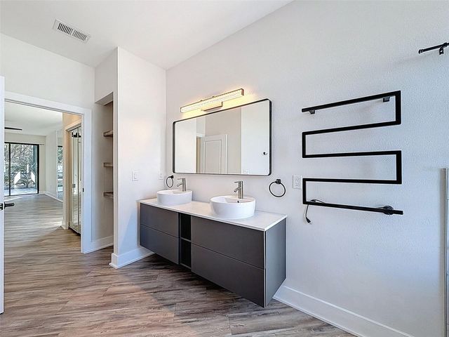 10006 VISTA POINTE DRIVE, Tampa, FL 33635