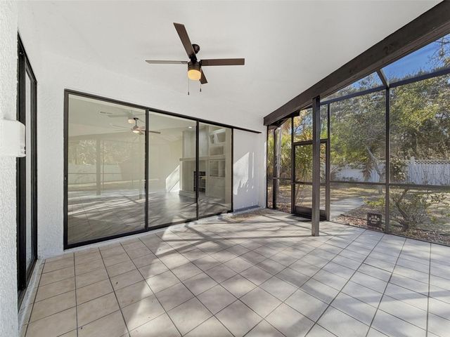 10006 VISTA POINTE DRIVE, Tampa, FL 33635