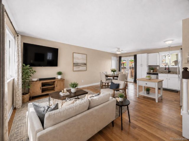 10429 Owens Circle, Broomfield, CO 80021