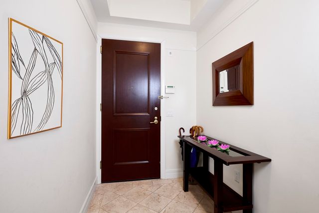 2 Avery 25G, Boston, MA 02111