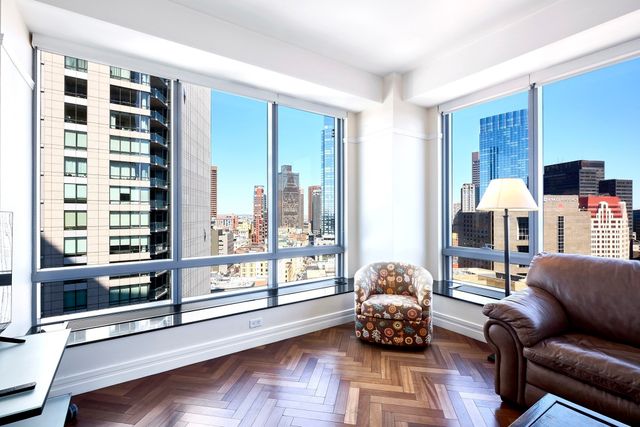 2 Avery 25G, Boston, MA 02111