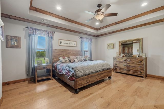 5315 Hayden Road, Pea Ridge, AR 72751
