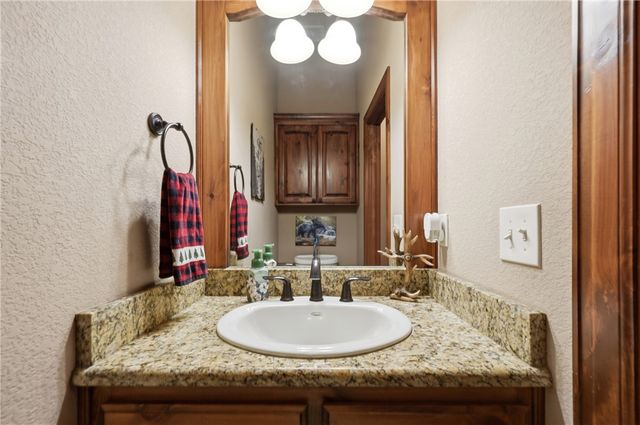5315 Hayden Road, Pea Ridge, AR 72751