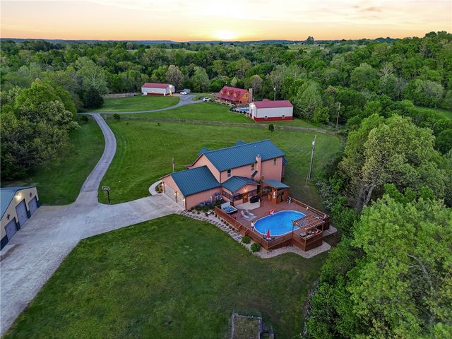 5315 Hayden Road, Pea Ridge, AR 72751