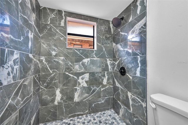 661 LAKE CAROLYN CIRCLE, Lakeland, FL 33813