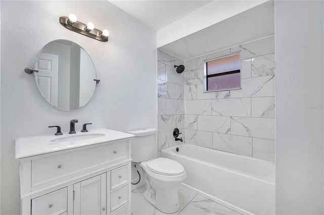 661 LAKE CAROLYN CIRCLE, Lakeland, FL 33813