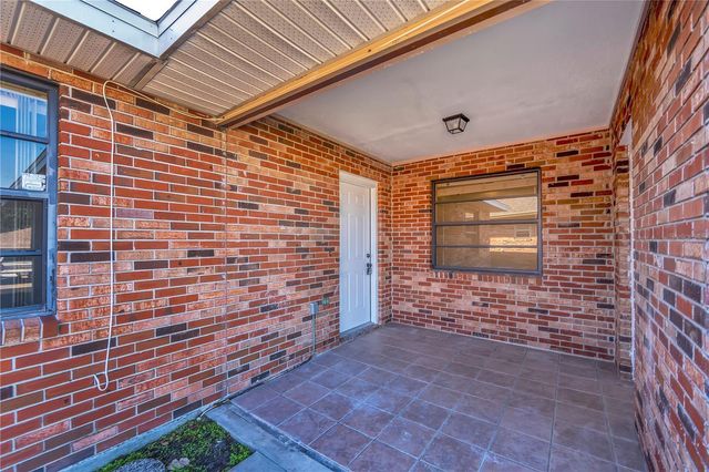 661 LAKE CAROLYN CIRCLE, Lakeland, FL 33813