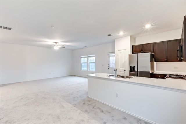 7706 Poppy Petal LOOP, Del Valle, TX 78617