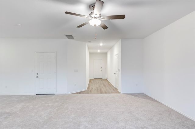 7706 Poppy Petal LOOP, Del Valle, TX 78617