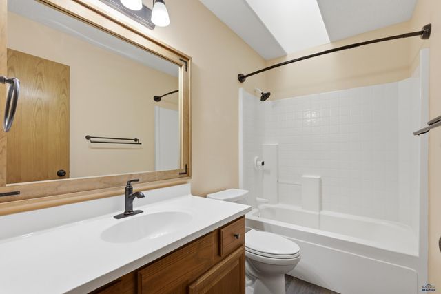 8027 SANDLILY CT, Rapid City, SD 57702