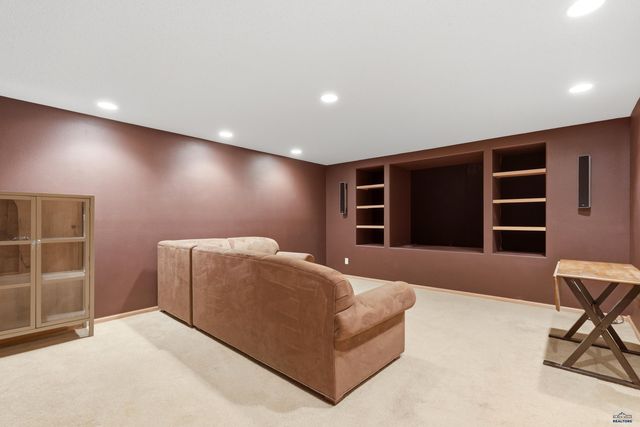 8027 SANDLILY CT, Rapid City, SD 57702