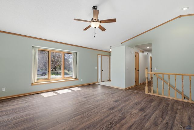 8027 SANDLILY CT, Rapid City, SD 57702