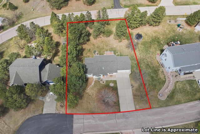 8027 SANDLILY CT, Rapid City, SD 57702