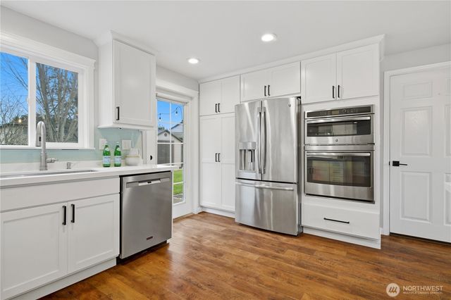 11226 NE 145th Street, Kirkland, WA 98034