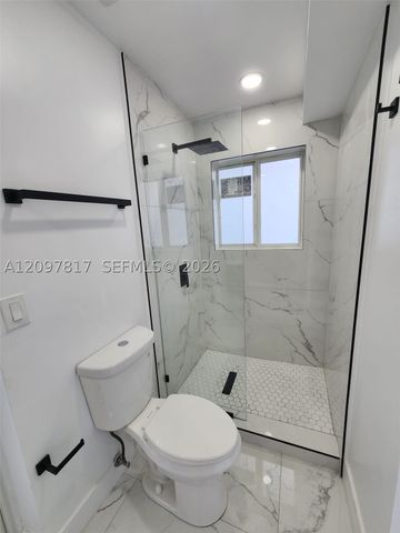 620 SW 38th Ter, Fort Lauderdale, FL 33312