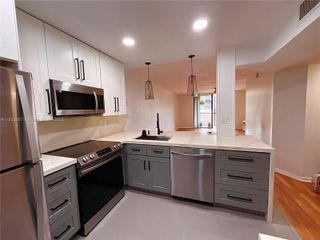 10501 W Broward Blvd 205, Plantation, FL 33324