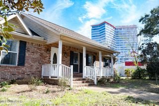 9498 Central Avenue, D'iberville, MS 39540