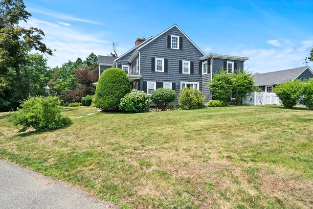 793 Lynnfield St, Lynn, MA 01904
