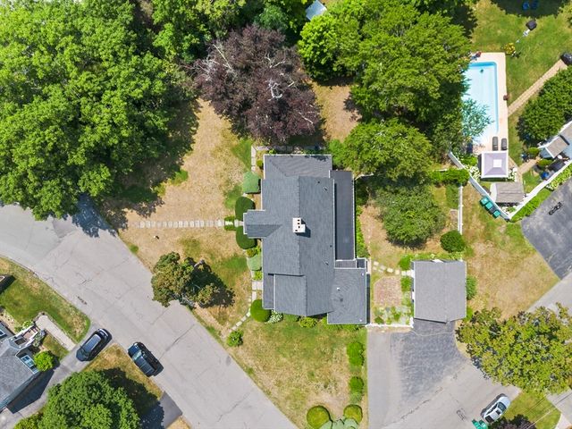793 Lynnfield St, Lynn, MA 01904
