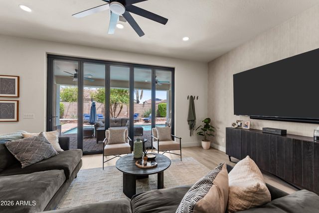 10124 E Pantera Avenue, Mesa, AZ 85212