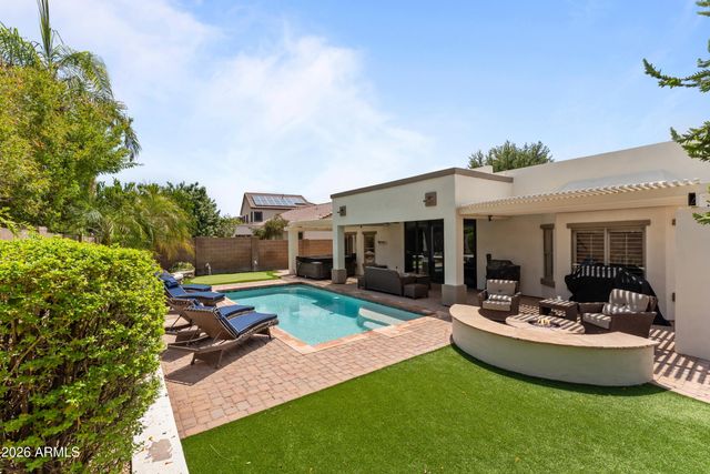 10124 E Pantera Avenue, Mesa, AZ 85212