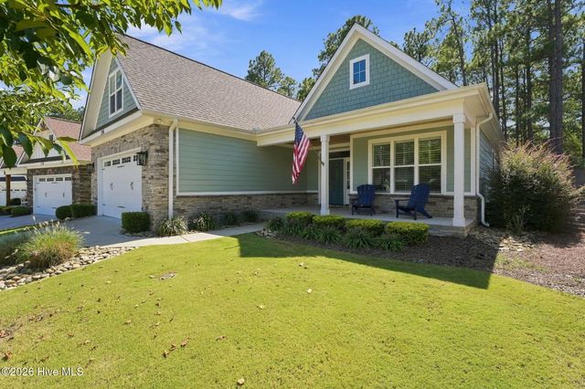 246 Luss Lane, Southern Pines, NC 28387