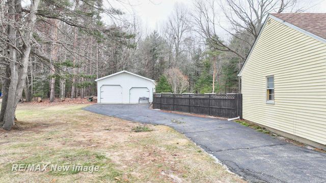 11600 Spencer Road, Saginaw, MI 48609