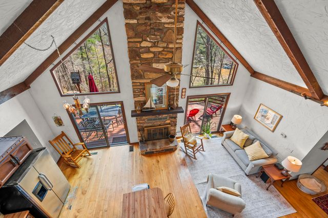 E 204 Beaver Dam CT, Goodview, VA 24095