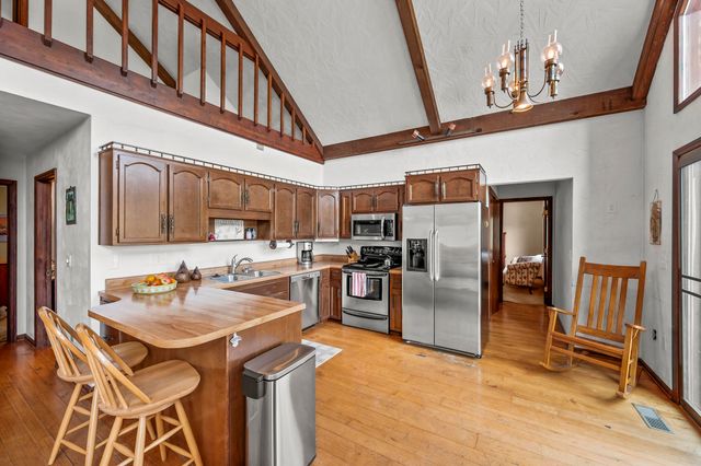 E 204 Beaver Dam CT, Goodview, VA 24095