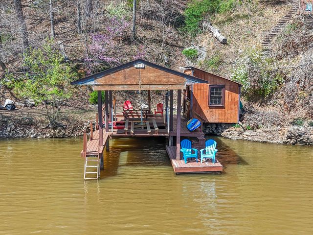 E 204 Beaver Dam CT, Goodview, VA 24095