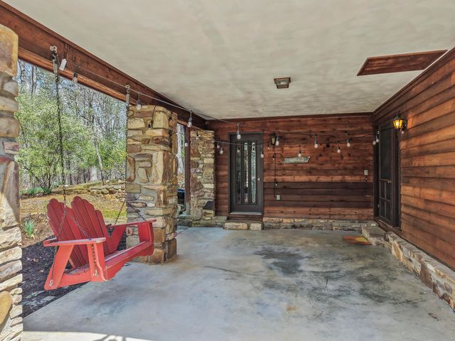 E 204 Beaver Dam CT, Goodview, VA 24095