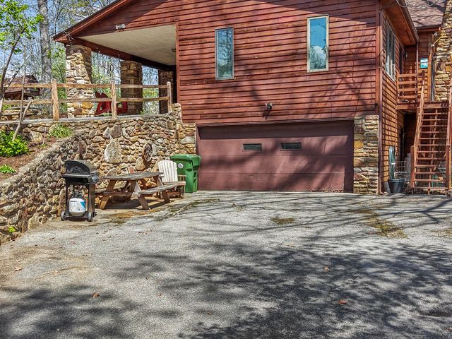 E 204 Beaver Dam CT, Goodview, VA 24095