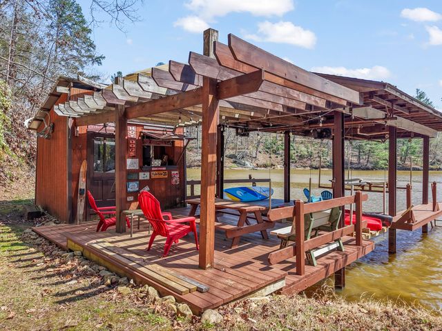 E 204 Beaver Dam CT, Goodview, VA 24095