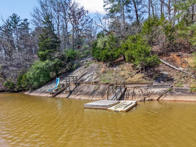 E 204 Beaver Dam CT, Goodview, VA 24095