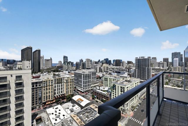 325 7Th Ave 1905, San Diego, CA 92101