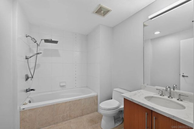 325 7Th Ave 1905, San Diego, CA 92101