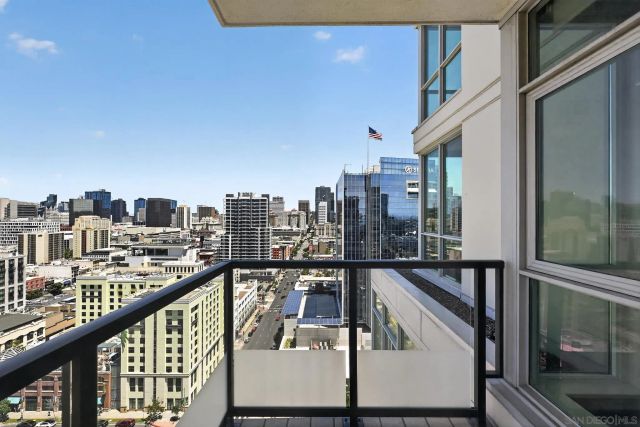 325 7Th Ave 1905, San Diego, CA 92101