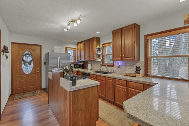 983 Sauk Court, Sugar Grove, OH 43155