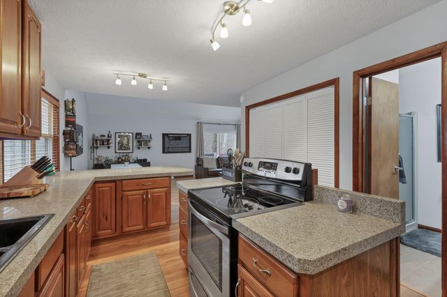 983 Sauk Court, Sugar Grove, OH 43155