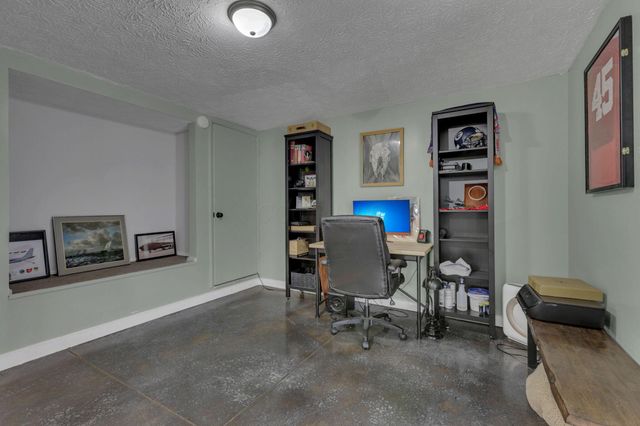 983 Sauk Court, Sugar Grove, OH 43155