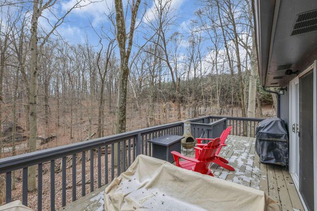 983 Sauk Court, Sugar Grove, OH 43155