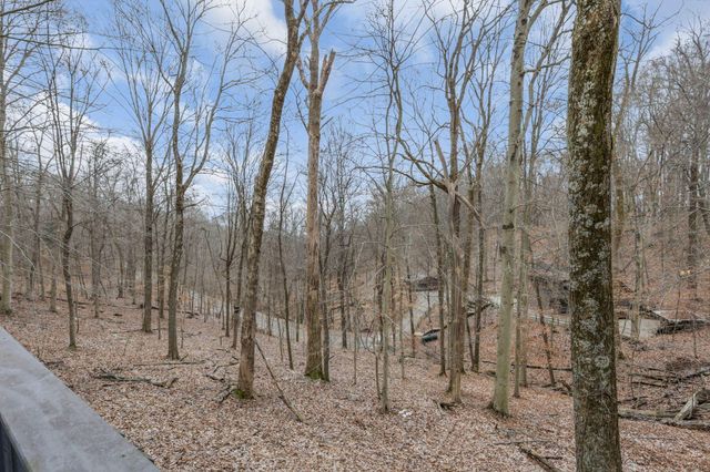 983 Sauk Court, Sugar Grove, OH 43155